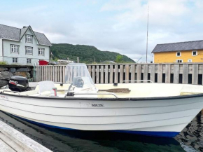 Holiday home GURSKØY II